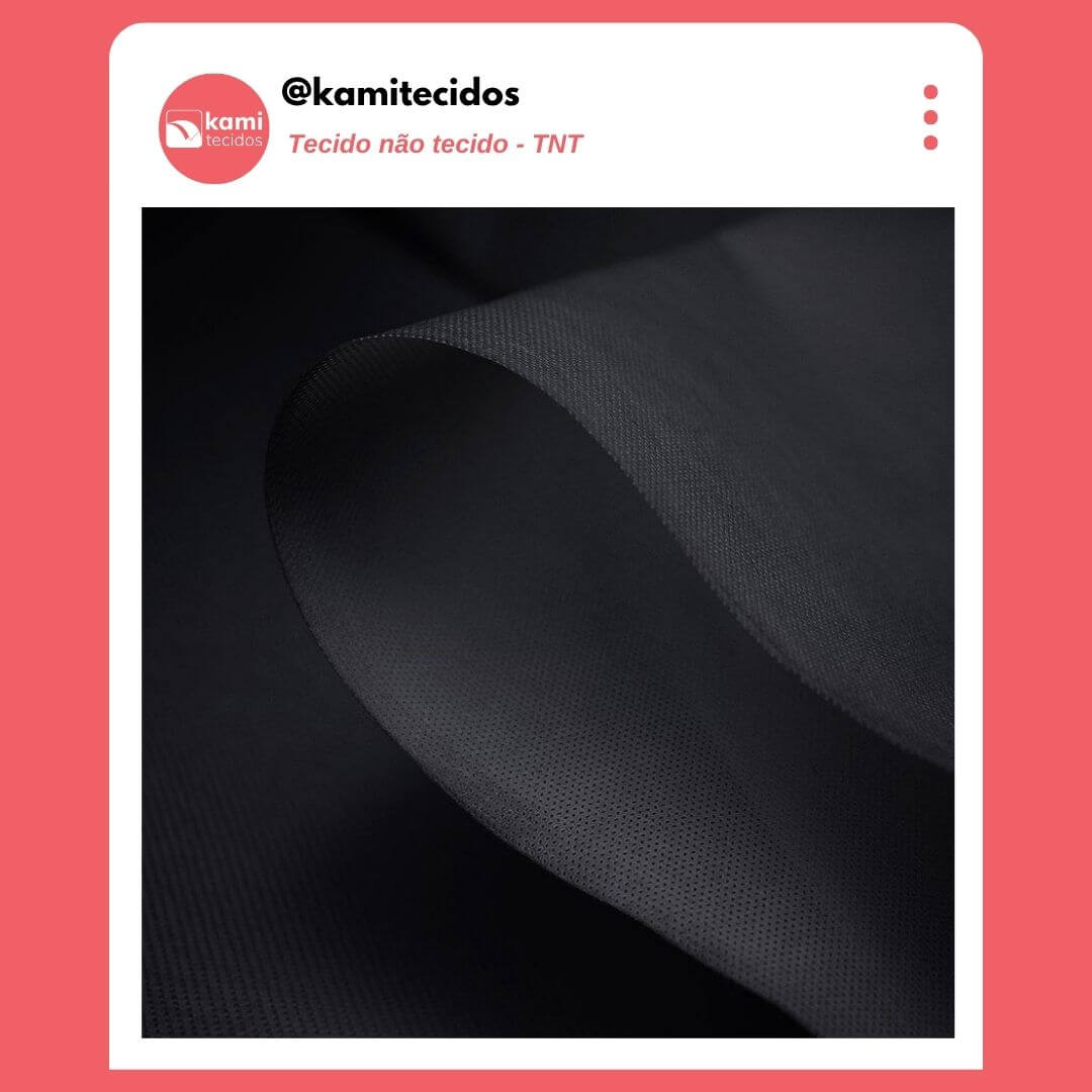 TNT - Versátil e econômico, ideal para forros, artesanato e eventos.